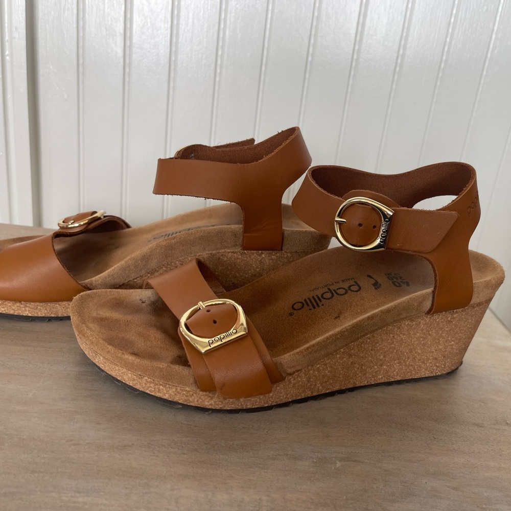 Birkenstock Papillio Soley leather wedge  size 40. Excellent condition
